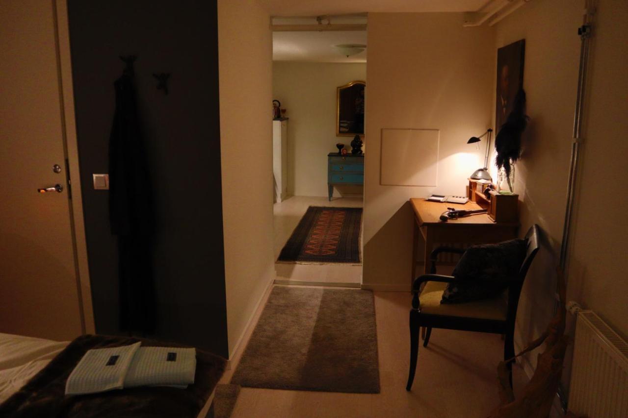 Goete'S B&B Tumba ภายนอก รูปภาพ